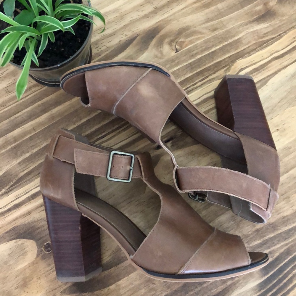 Nine West Tan Leather Block Heels